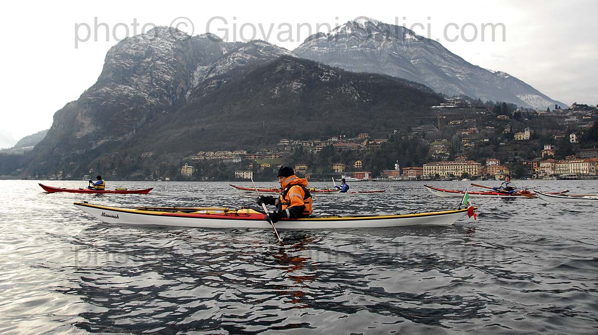 Attività in Natura 2024 Giovanni Salici per l'Ambiente, in kayak cimento invernale sul Lario